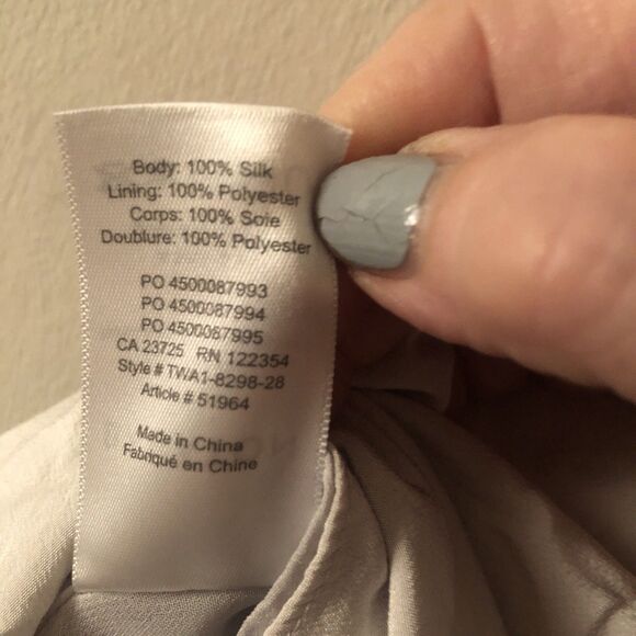 Babaton Aritzia Women’s S 100% Silk Light Taupe Romper Corbett - Picture 4 of 5